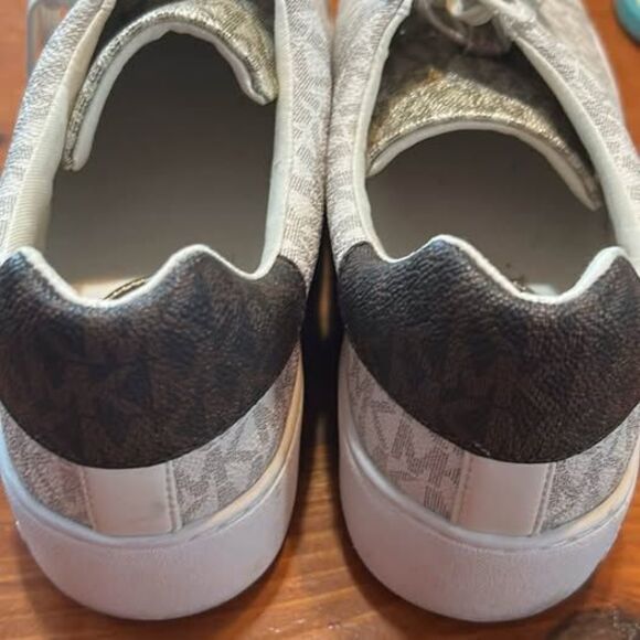 Michael Kors white MK logo sneakers with gold accents Size 9M - Picture 4 of 7